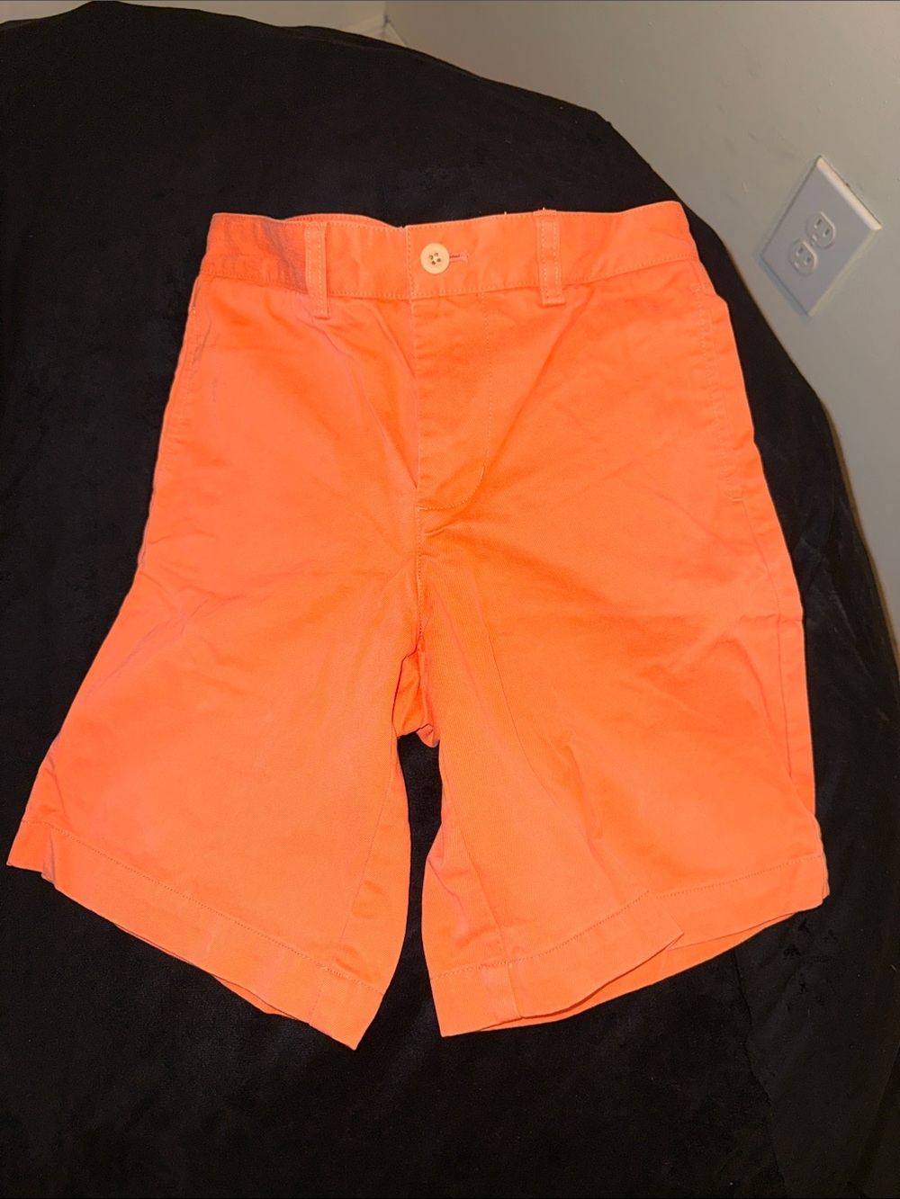 Boys Vineyard Vines shorts sz 8